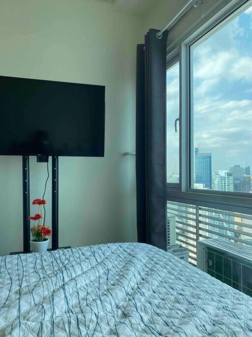 Makati Penthouse With Stunning City Skyline View Manila Ngoại thất bức ảnh
