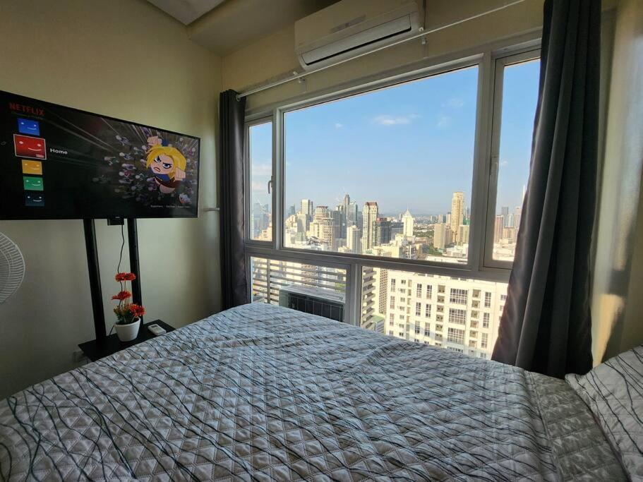 Makati Penthouse With Stunning City Skyline View Manila Ngoại thất bức ảnh